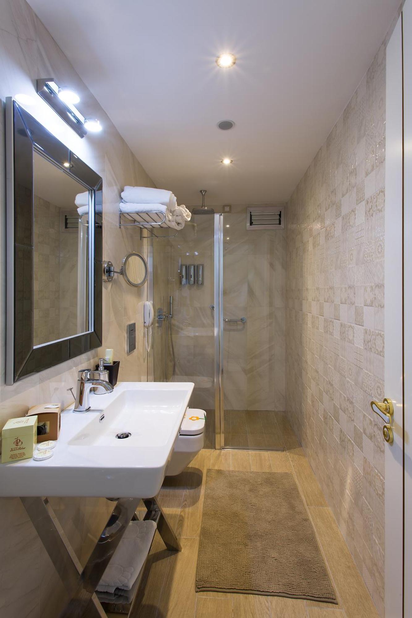 Izmir Palas Hotel Номер фото