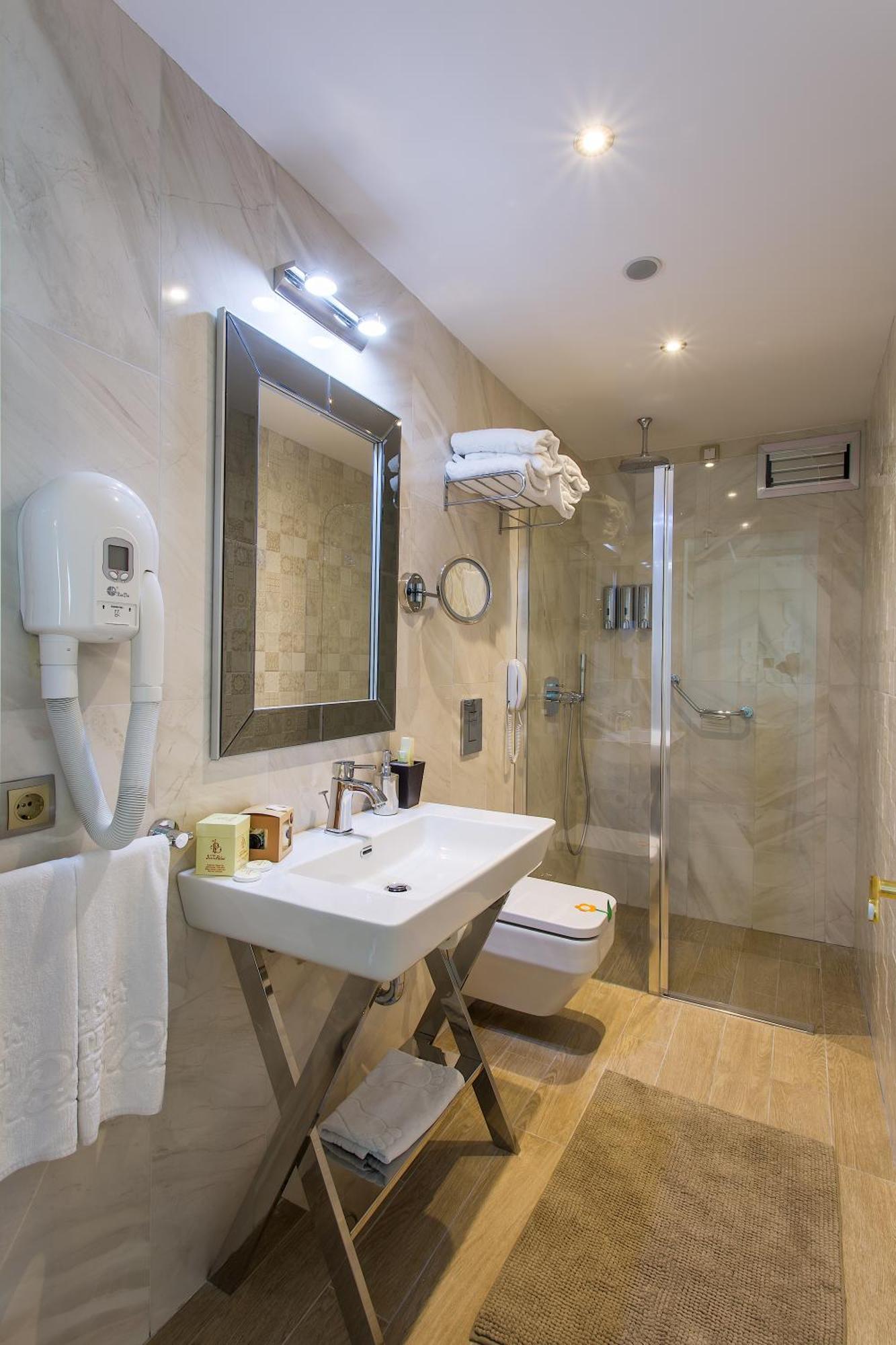 Izmir Palas Hotel Номер фото